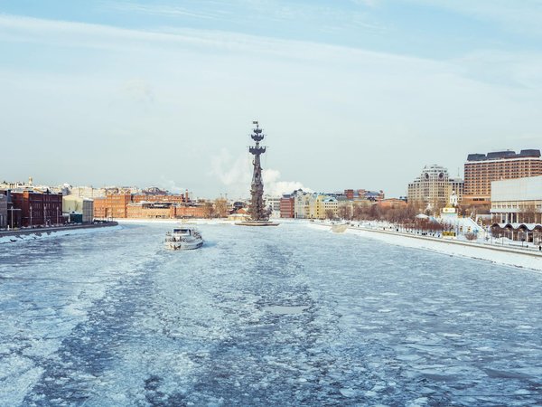 Où trouver des ateliers de sculpture sur bois en Suède?